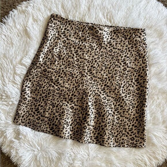 Princess Polly Animal Print Mini Skirt Silky Short Womens Size 6 - Picture 1 of 5